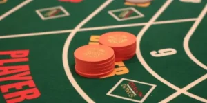 Tổng quan về trò Baccarat trực tuyến